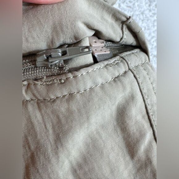 Royal Robbins Pants Womens Size 8 Khaki Nylon Cargo Convertible Hiking Outdoors - Picture 8 of 13
